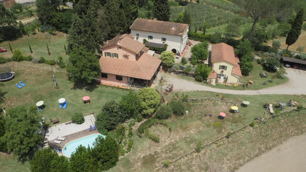 Agriturismo Podere Poggio Ai Cieli San Gimignano Luaran gambar
