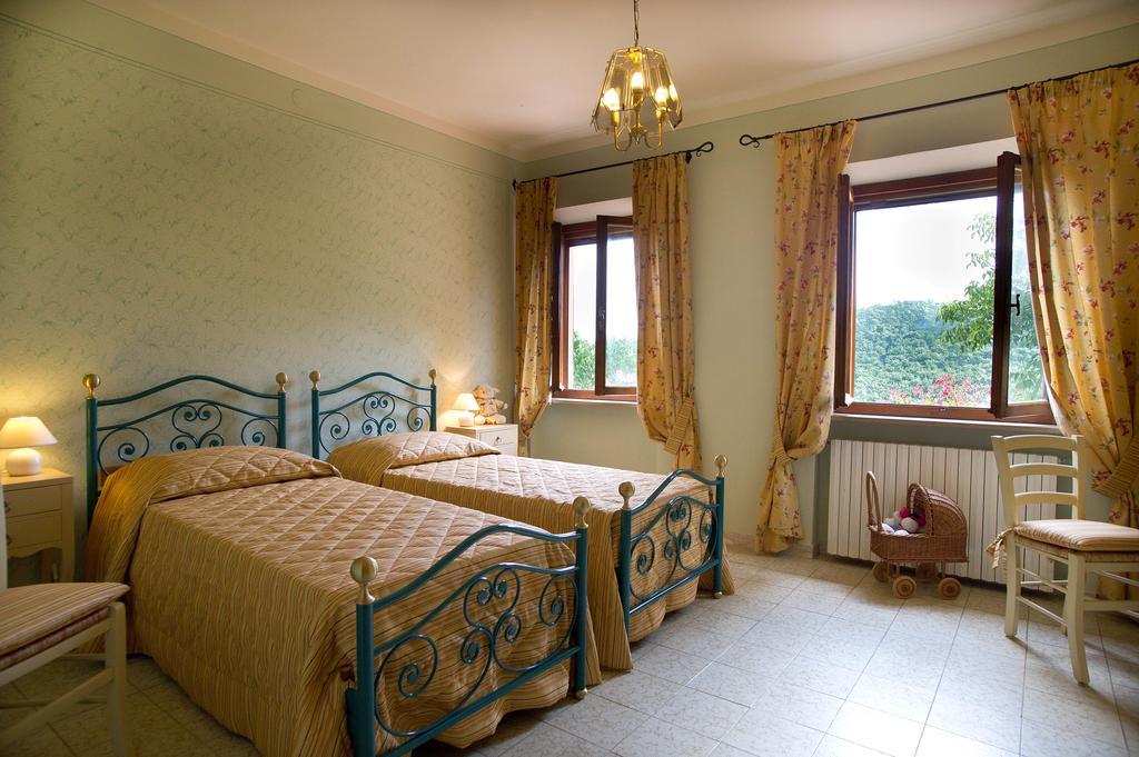 Agriturismo Podere Poggio Ai Cieli San Gimignano Bilik gambar