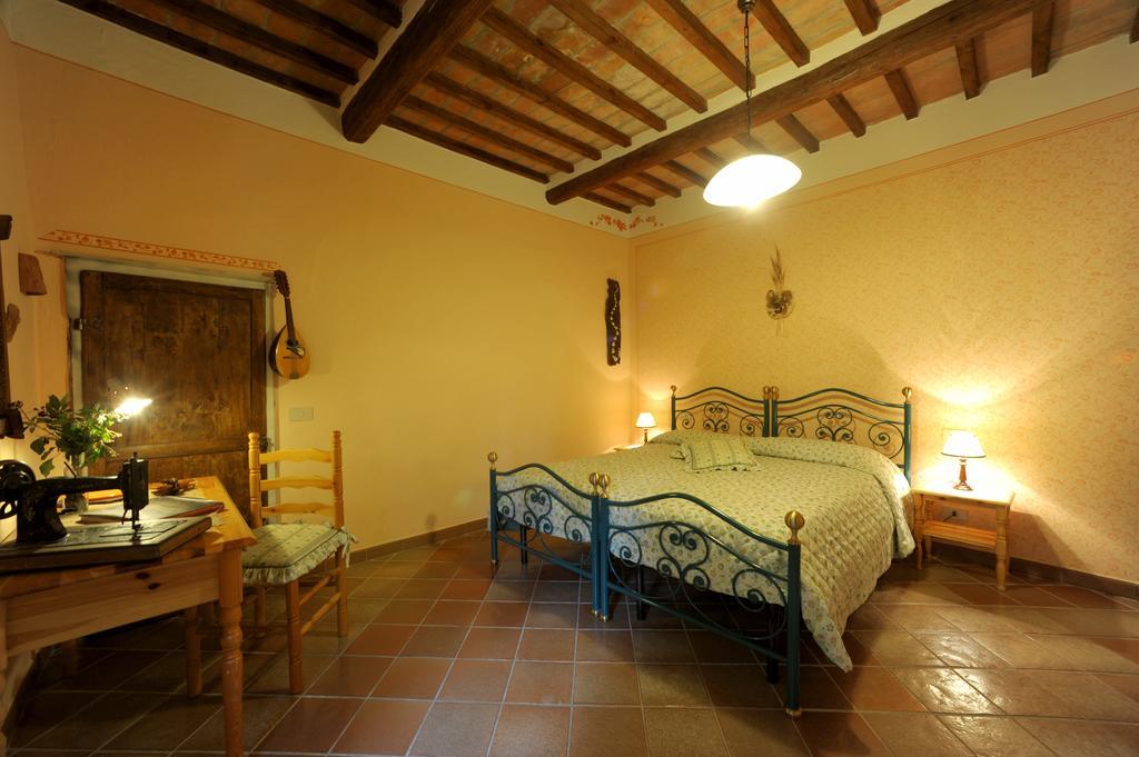 Agriturismo Podere Poggio Ai Cieli San Gimignano Bilik gambar